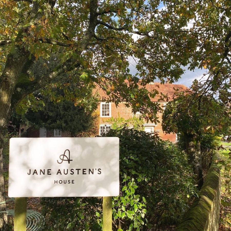 Winchester Retreat公寓 外观 照片
